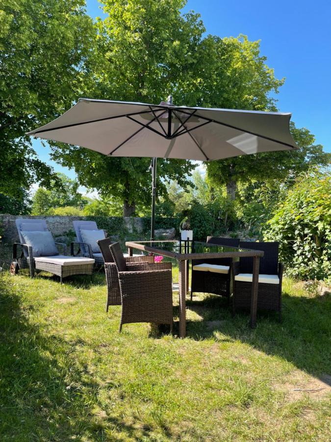 Mitten In Der Natur : Ferienwohnung Mit 3 Schlafzimmern, Neu Eingerichtet Neu Gaarz Екстер'єр фото